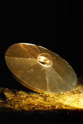 Crashed flying saucer